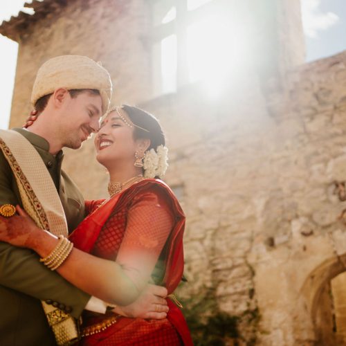 couple devant ruines abbaye Blanche Fleur